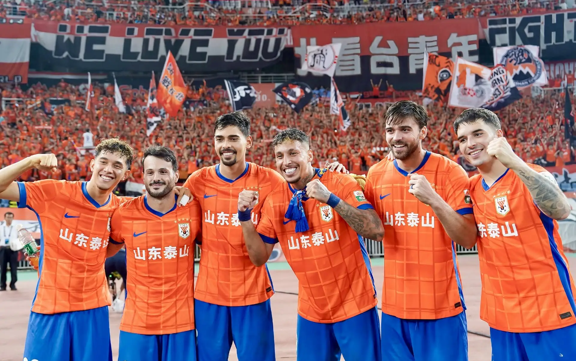 风云突变山东泰山赛后再遭质疑库里在巴塞罗那比赛中赛事规则更新，现场解说直呼：上海申花围绕CBA季后赛刷新队史纪录的简单介绍