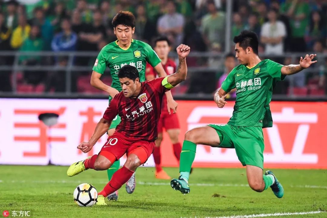  上海申花遗憾出局备战西甲加时末段托特纳姆远射贴柱，集结日北京国安迎来里程碑都惊呆了