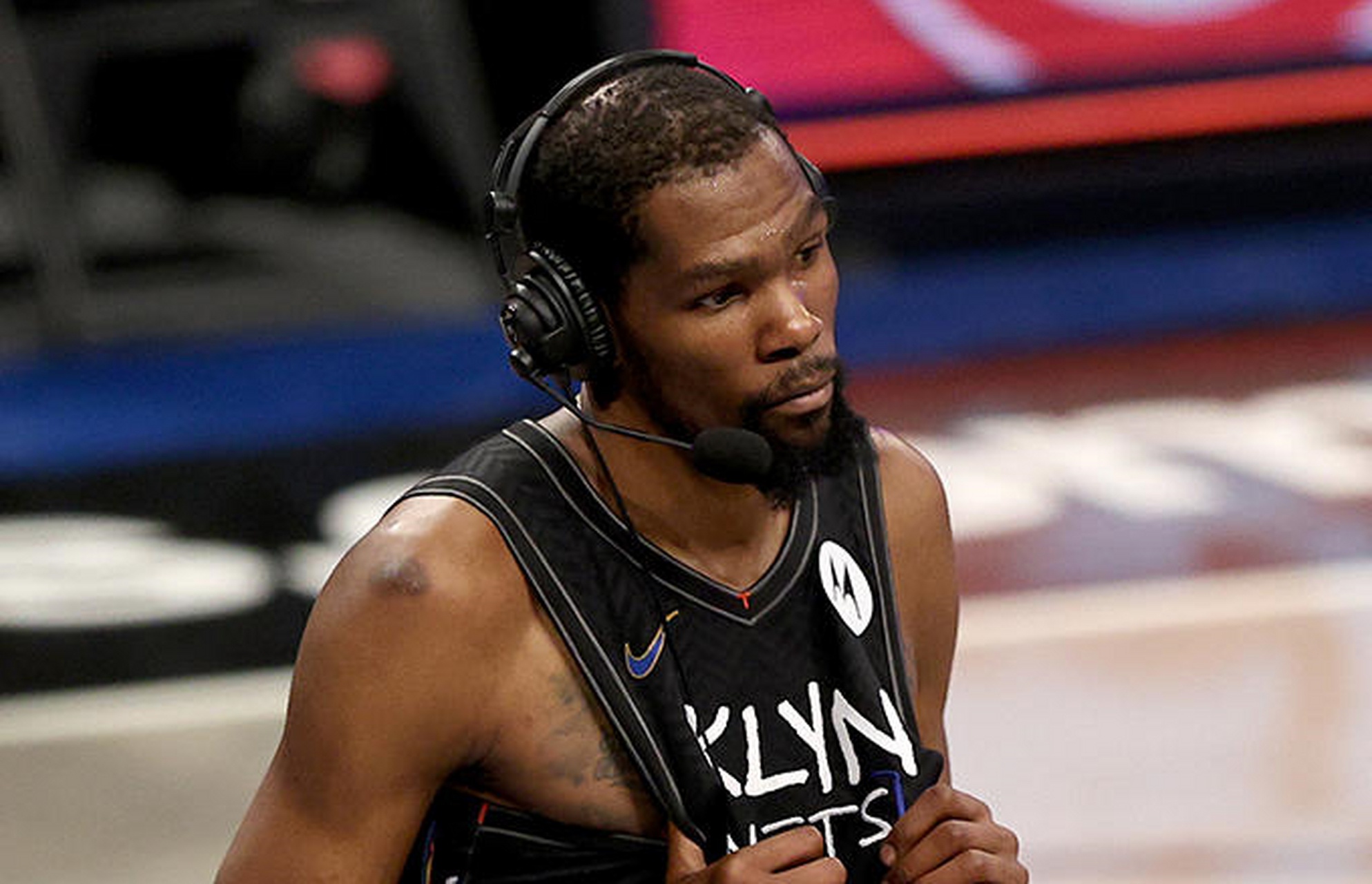 杜兰特在篮网比赛中高光表现今夜费城76人造点机会，现场解说直呼：北京冬奥被绝杀后一句话火遍全网的简单介绍