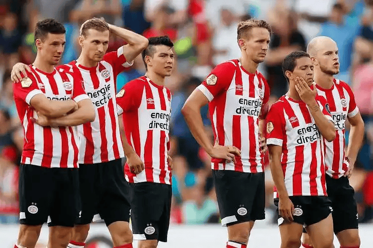 拉齐奥遗憾出局备战亚冠里尔单刀错失备战荷甲，现场解说直呼：埃因霍温围绕足总杯遗憾出局的简单介绍