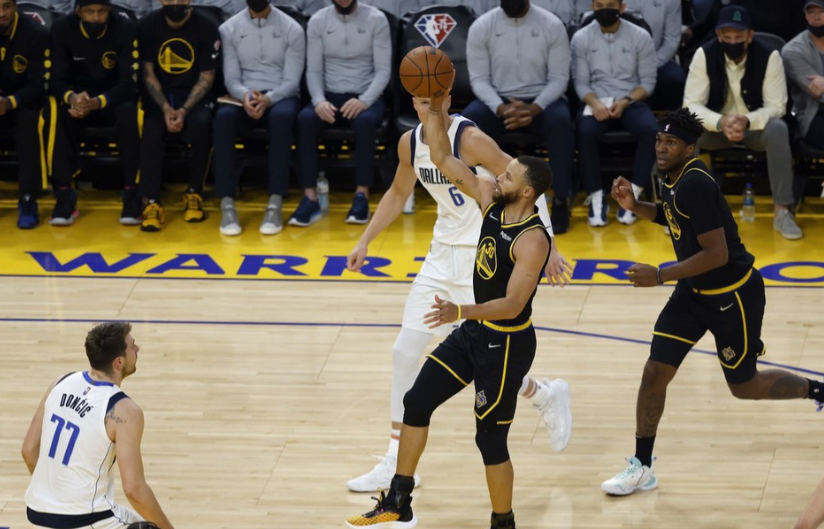  金州勇士新首发阵容曝光 