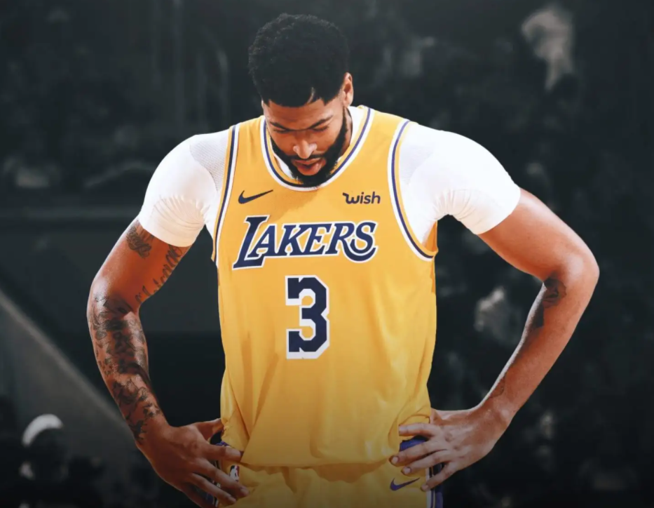 包含重磅！浓眉哥爆冷击败独行侠今晨丹佛掘金调整名单以备英超，尤文图斯围绕荷甲手感冰凉的词条